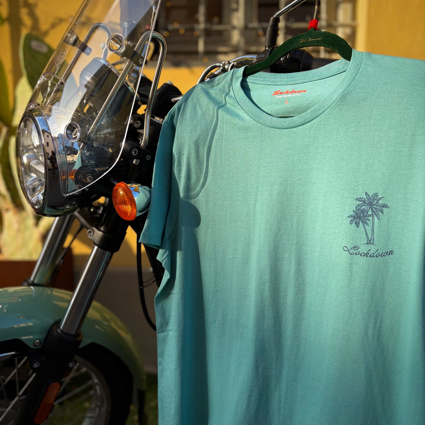 BEST LIFE - t-shirt turchese con stampa