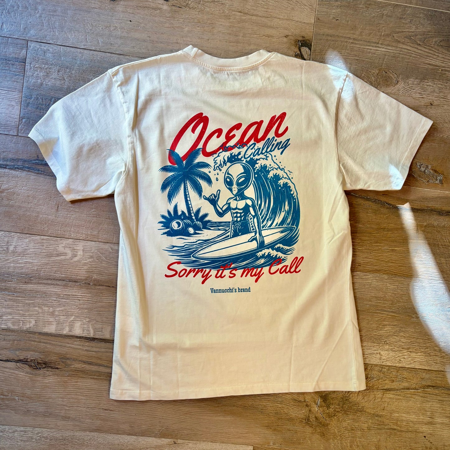OCEAN CALLING - t-shirt bianca vintage oversize con stampa