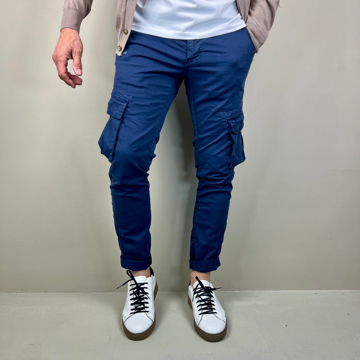 TRAPATTONI – pantalone cargo sartoriale leggero