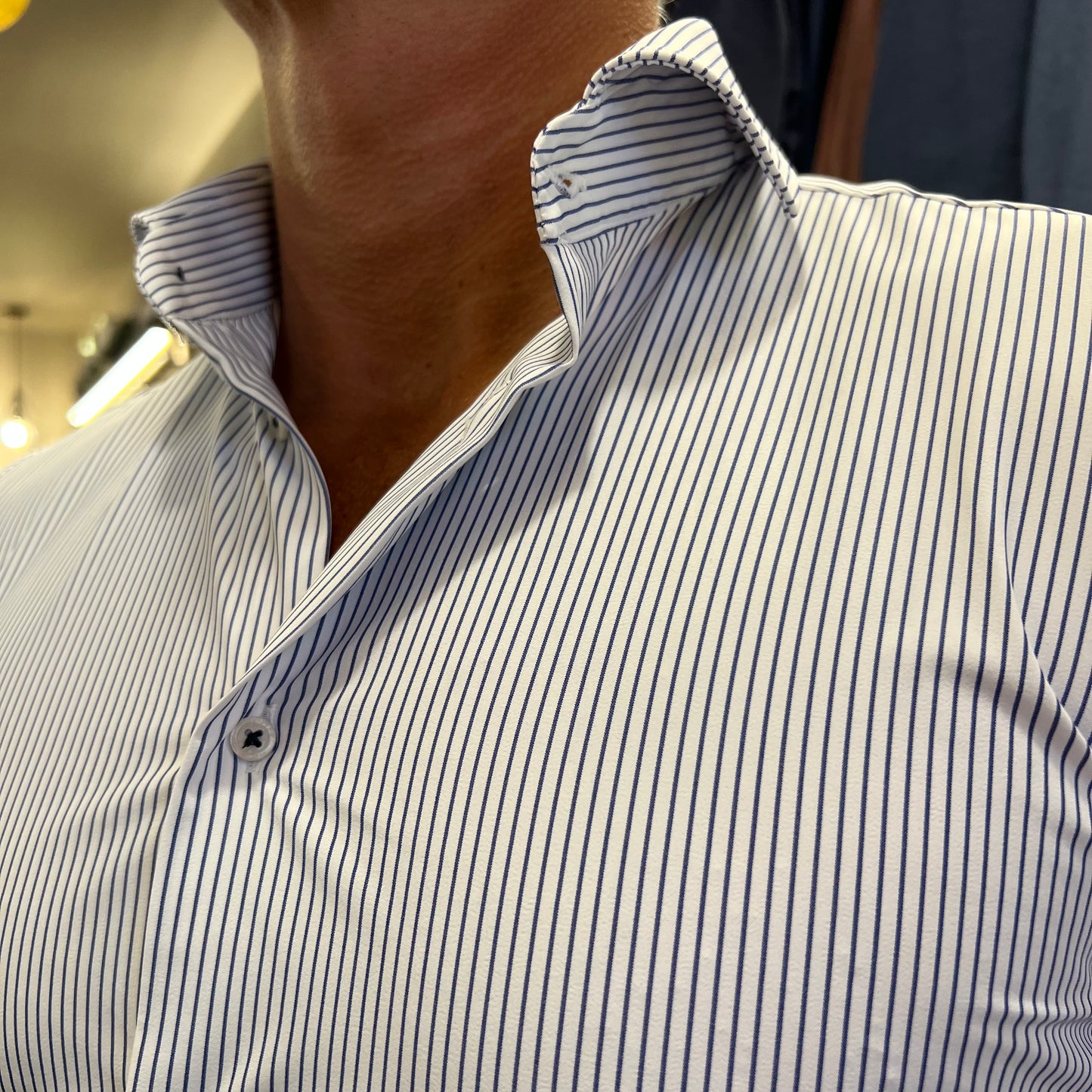 TOP PLAYER PROFESSIONAL RIGA BLU – camicia sartoriale bianca no stiro righine blu