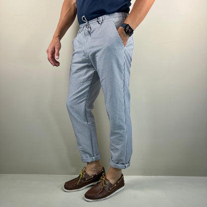 SAINT TROPEZ – pantalone rigato sartoriale leggero
