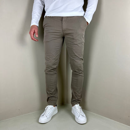 MEATI – pantalone chino