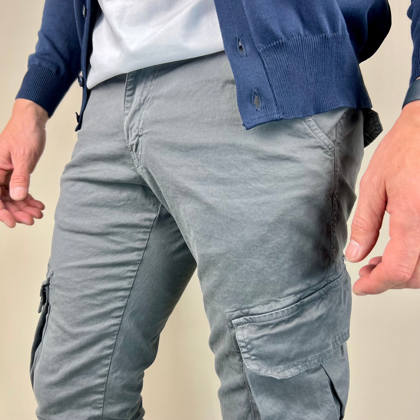 TRAPATTONI – pantalone cargo sartoriale leggero