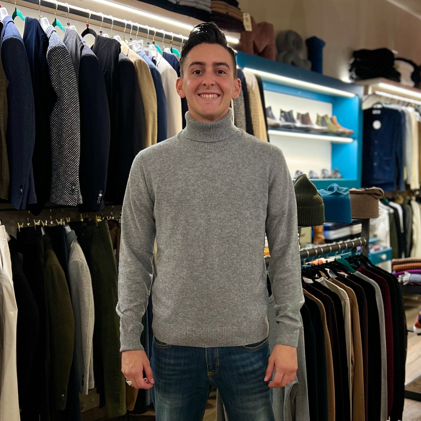 MANCINI ALTO  – maglione collo alto cashmere sartoriale