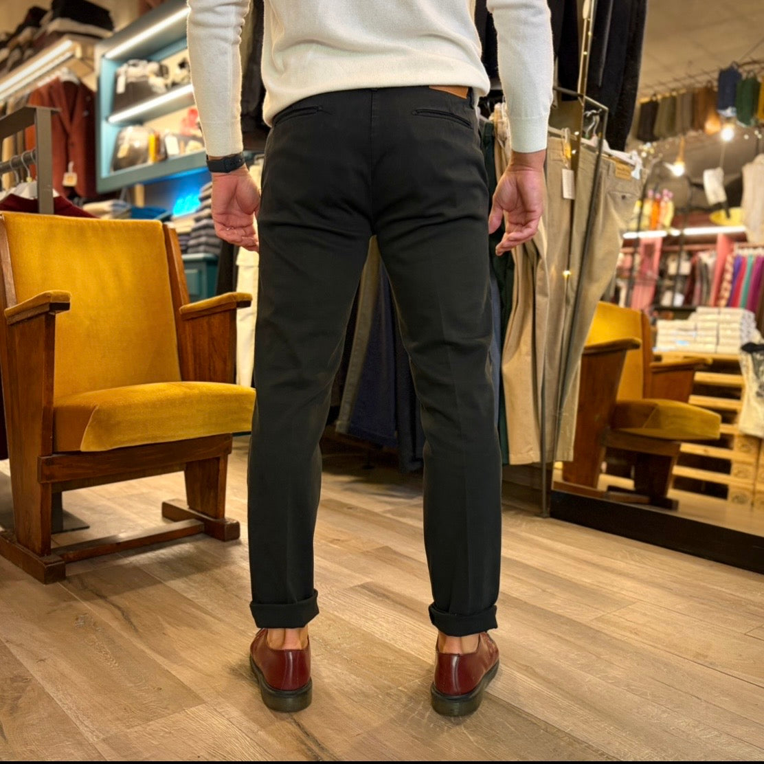 CESAR – pantalone chino nido d’ape sartoriale