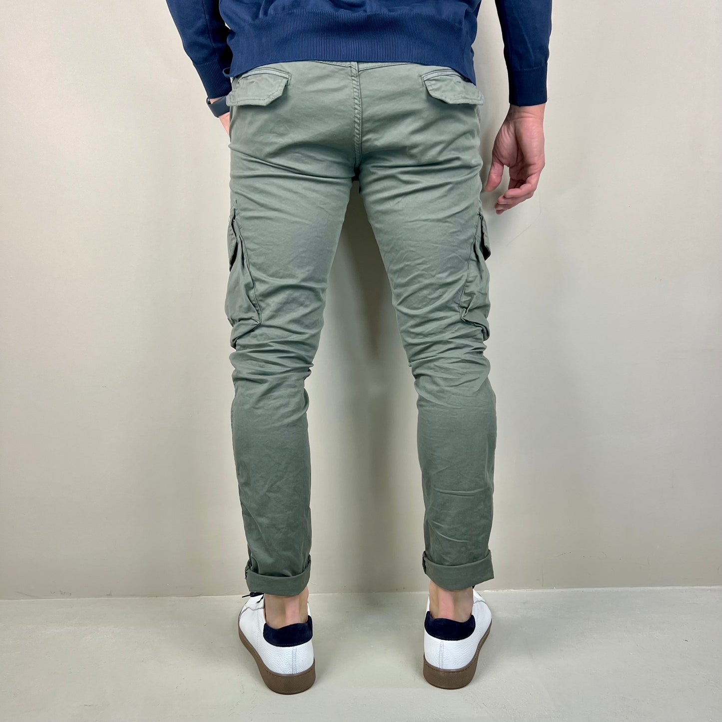 TRAPATTONI – pantalone cargo sartoriale leggero