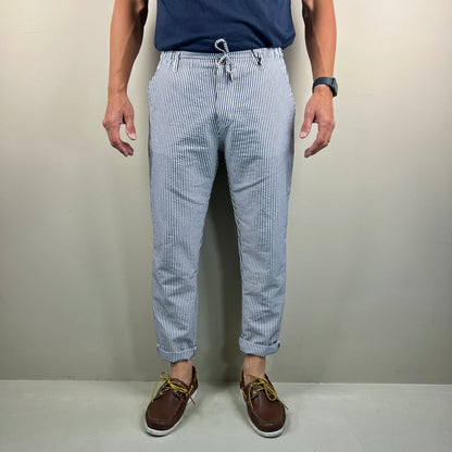 SAINT TROPEZ – pantalone rigato sartoriale leggero