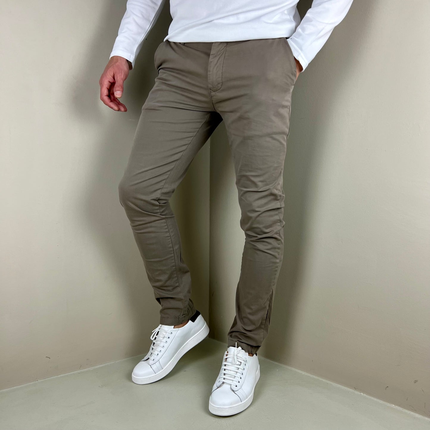 MEATI – pantalone chino