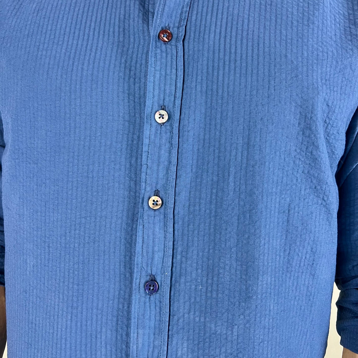 RAÚL – camicia sartoriale dettagliata