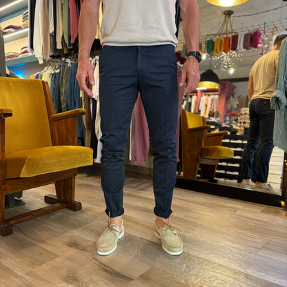 BALDINO – pantalone chino leggero sartoriale