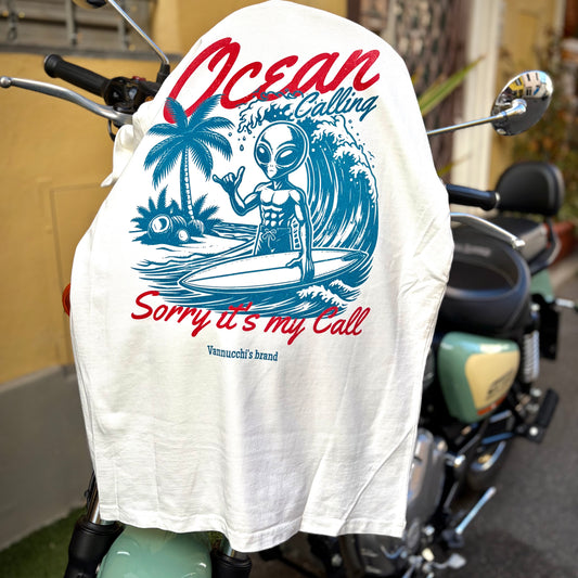 OCEAN CALLING - t-shirt bianca vintage oversize con stampa