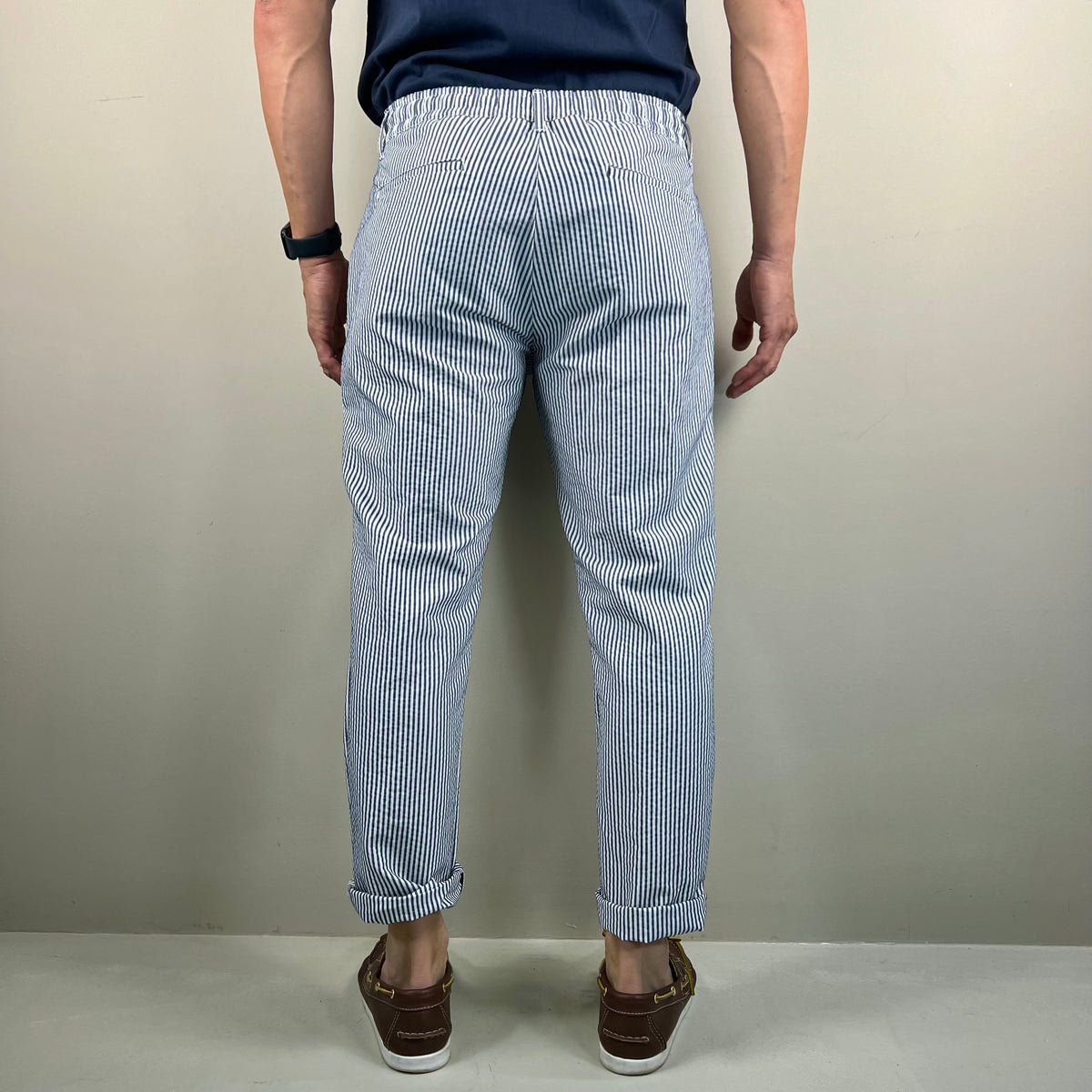 SAINT TROPEZ – pantalone rigato sartoriale leggero