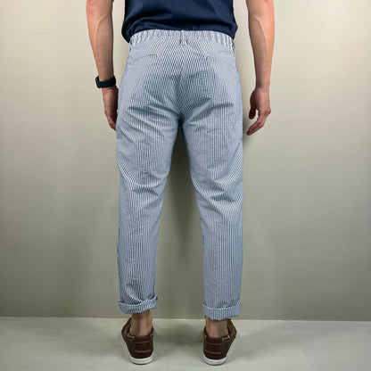 SAINT TROPEZ – pantalone rigato sartoriale leggero
