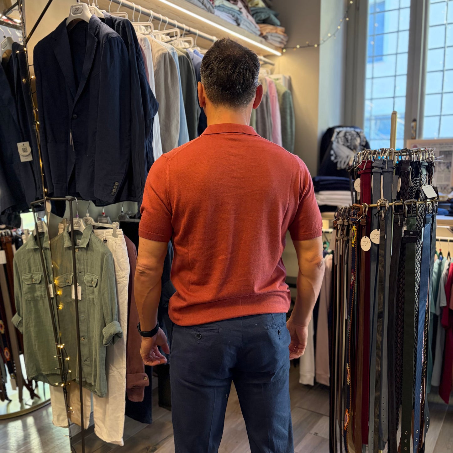 TREZEGUET - polo in maglia sartoriale scollo V