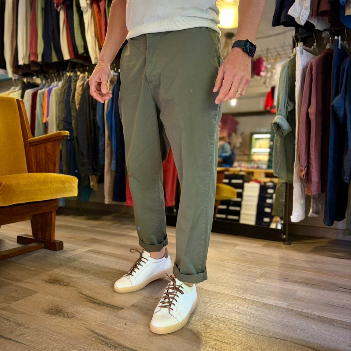NOAH - pantalone loose fit leggero sartoriale