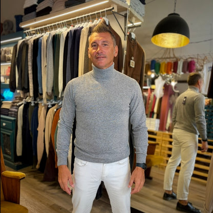 MANCINI ALTO  – dolcevita cashmere sartoriale