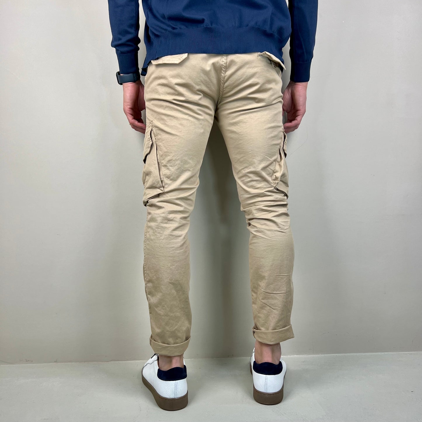 TRAPATTONI – pantalone cargo sartoriale leggero