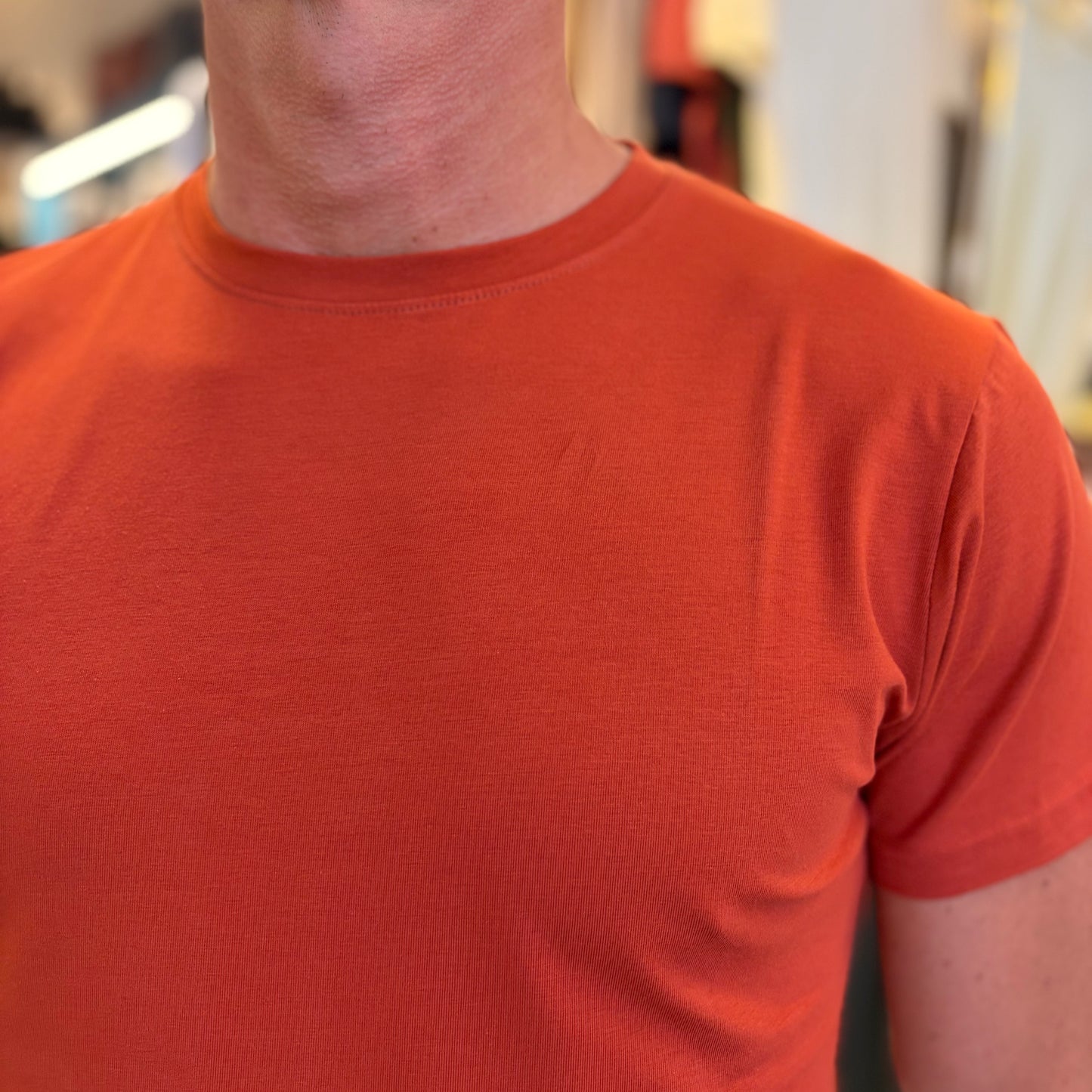 ATOMICA - t-shirt sartoriale