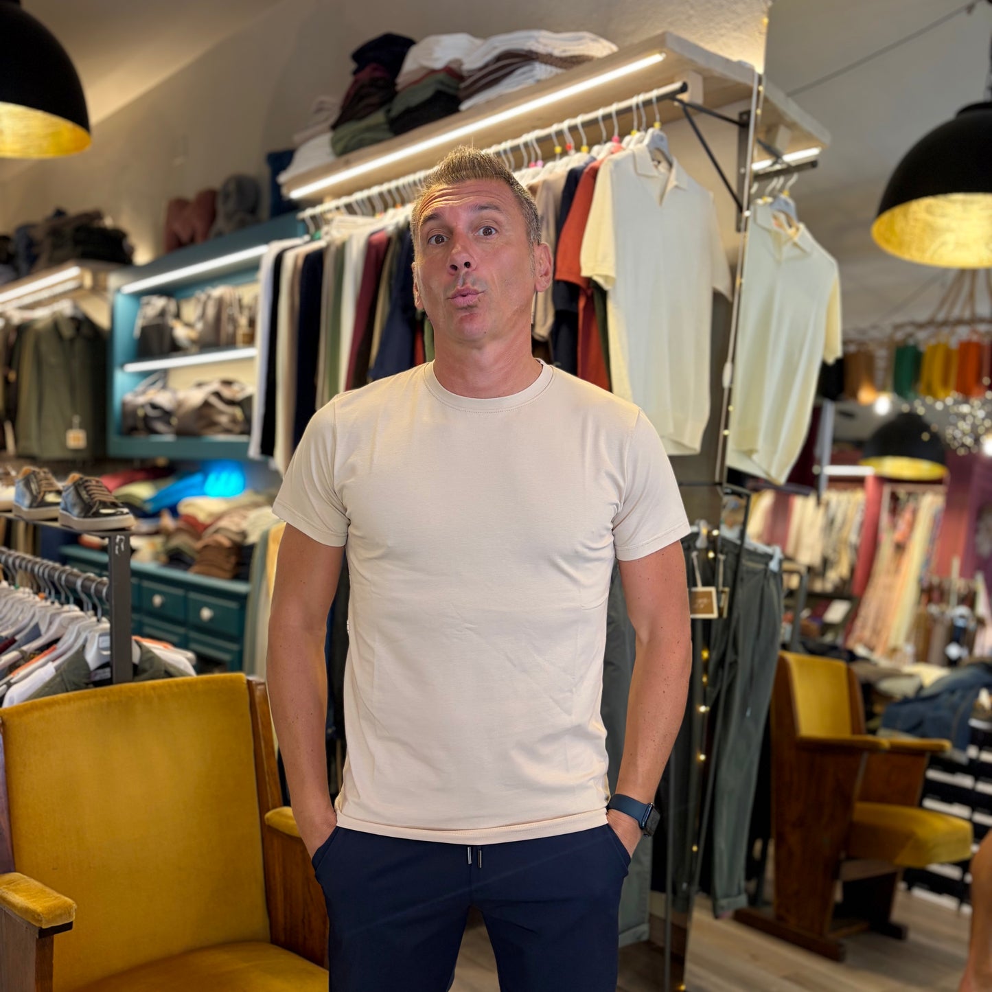 ATOMICA - t-shirt sartoriale