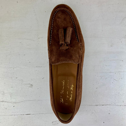 LIONEL – mocassino camoscio con nappine